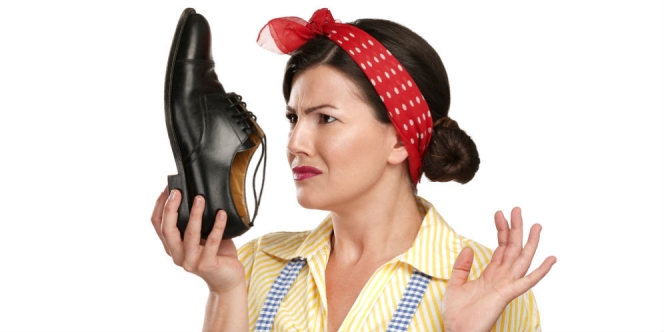 11 Cara Menghilangkan Bau Busuk Pada Sepatu Safety | Serpatu ...